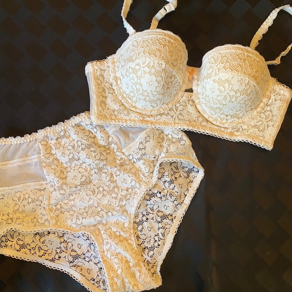 What Makes You Blush Lingerie Set